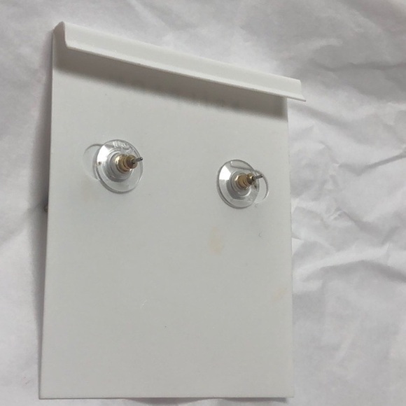 Silpada Brushed Brass and Crystal earrings. - Picture 3 of 3